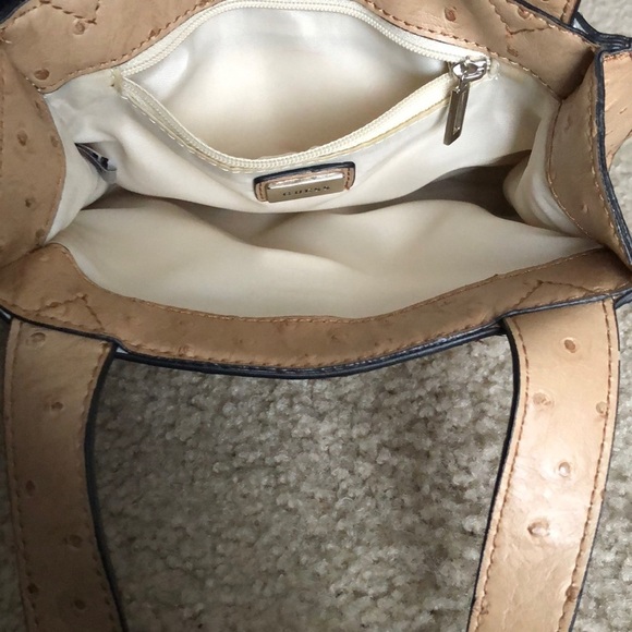 Mini Guess Purse - Picture 6 of 7